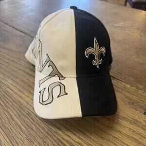 Vintage New Orleans Saints strapback hat spell out blk/wht
